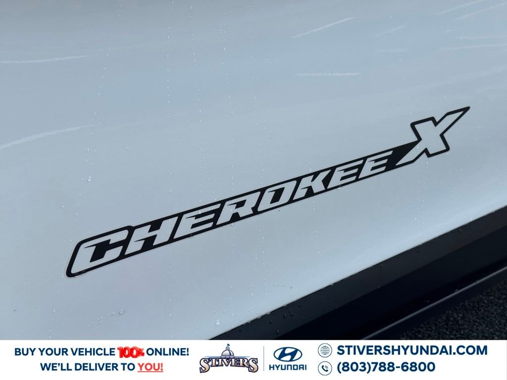 2022 Jeep Cherokee X - Photo 14