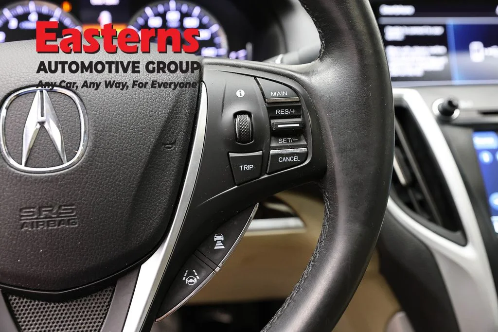 Used 2020 White Acura 2.4L image 16