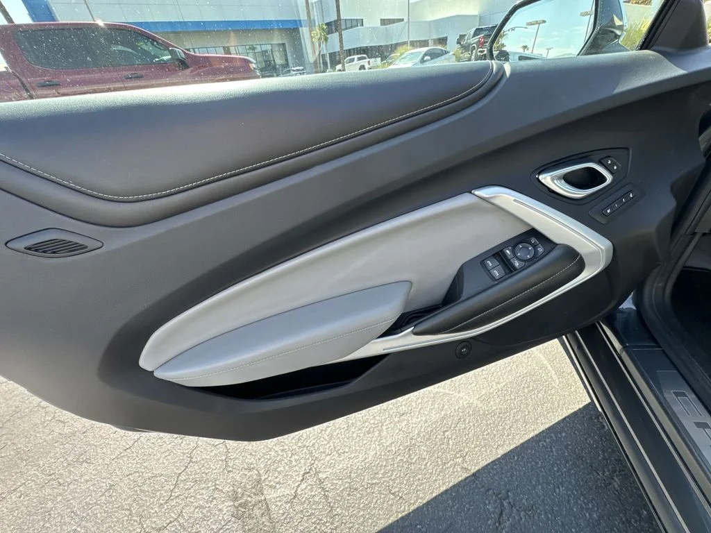 Used 2018 Gray Chevrolet 2LT image 23