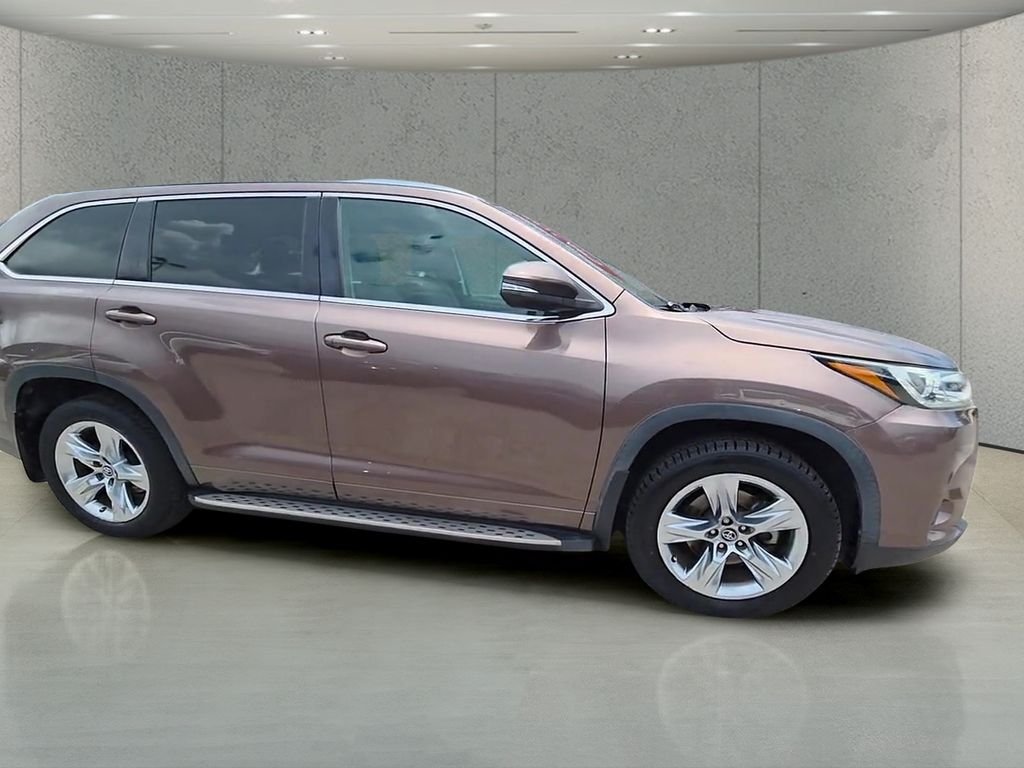 Used 2019 Brown Toyota Limited image 38