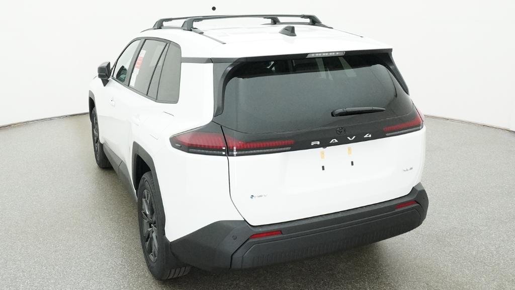 New 2026 Ice Cap Toyota XLE Premium image 20