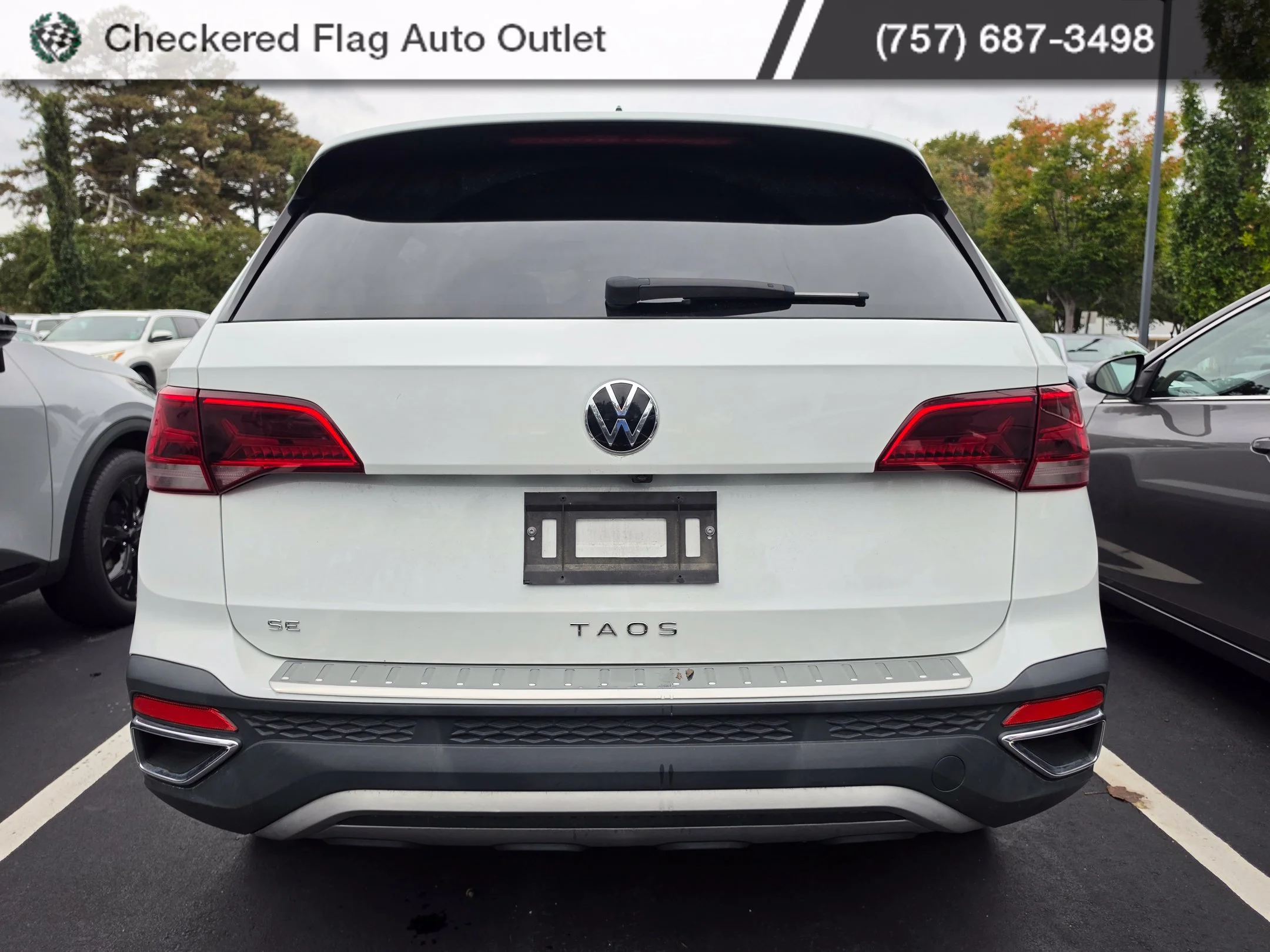 Used 2023 Pure White Volkswagen 1.5T SE image 5