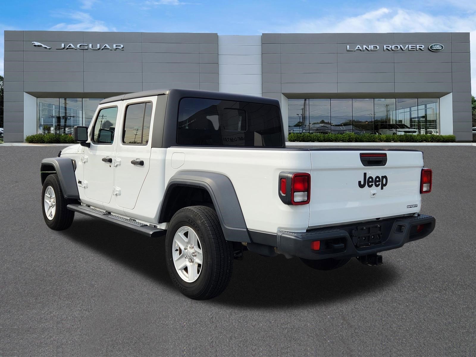 Used 2020 Bright White Clearcoat Jeep Sport image 3