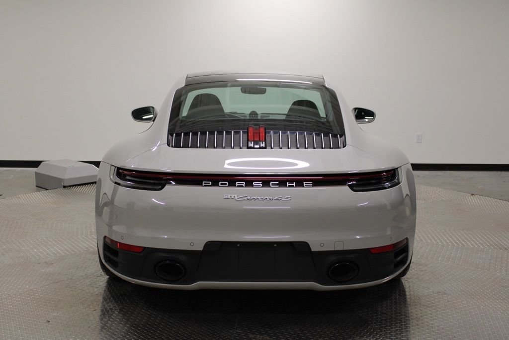 Used 2024  Porsche Carrera 4S image 6