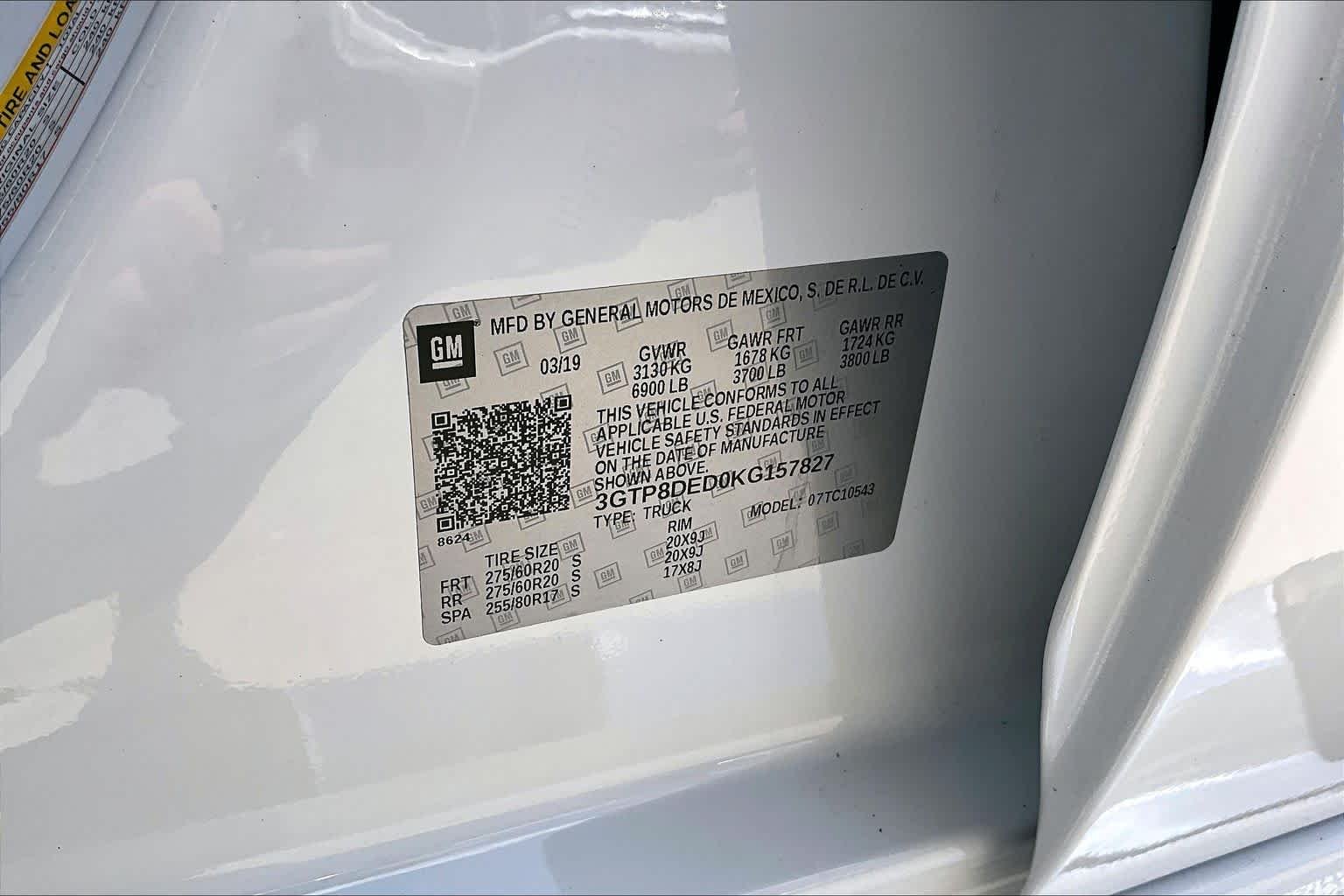 Used 2019 Summit White GMC SLT image 34
