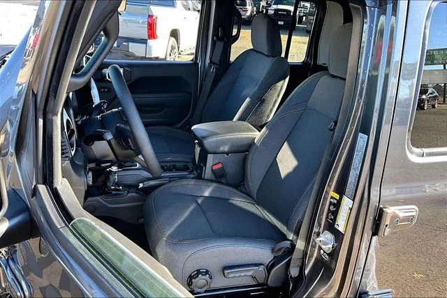 New 2026 Granite Crystal Metallic Clear-Coat Exterior Paint Jeep Sport S image 10