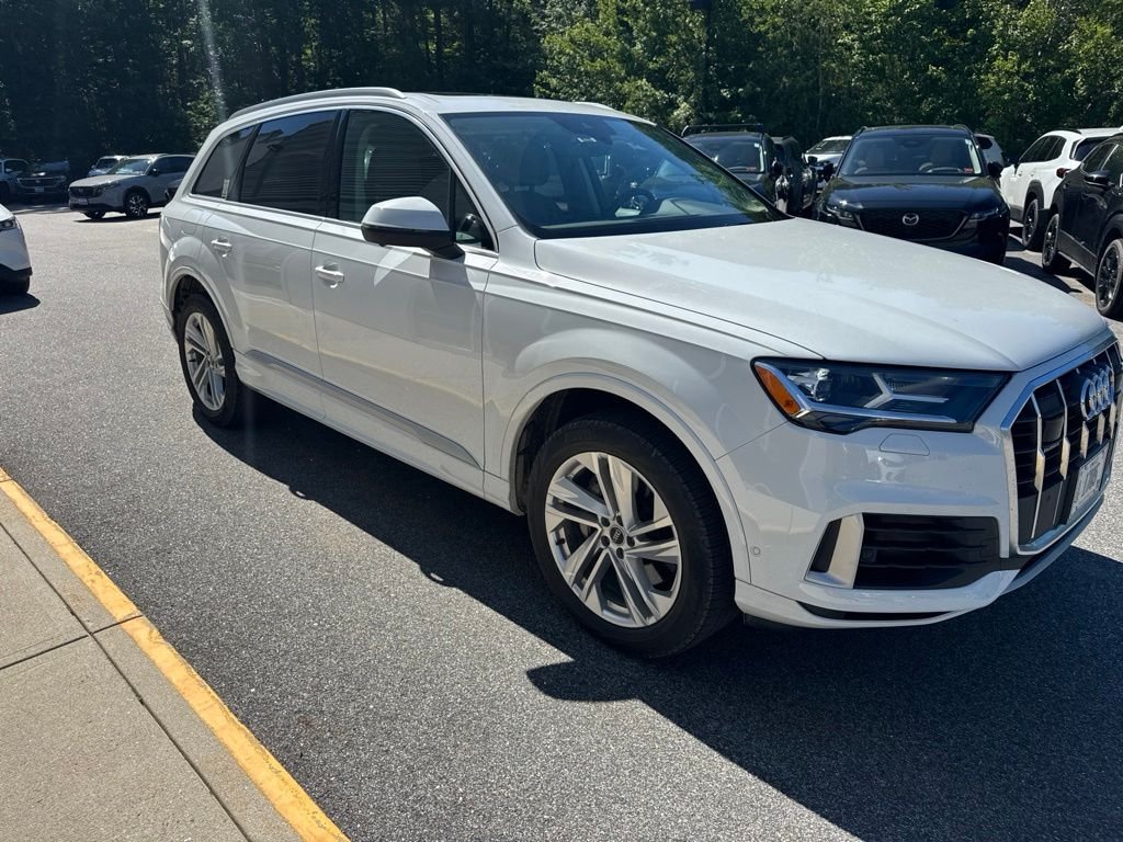 2022 Audi Q7 55 Premium Plus quattro Tiptronic's photo