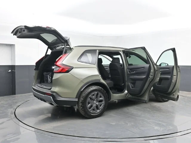 Used 2026 Ash Green Metallic Honda TrailSport image 51