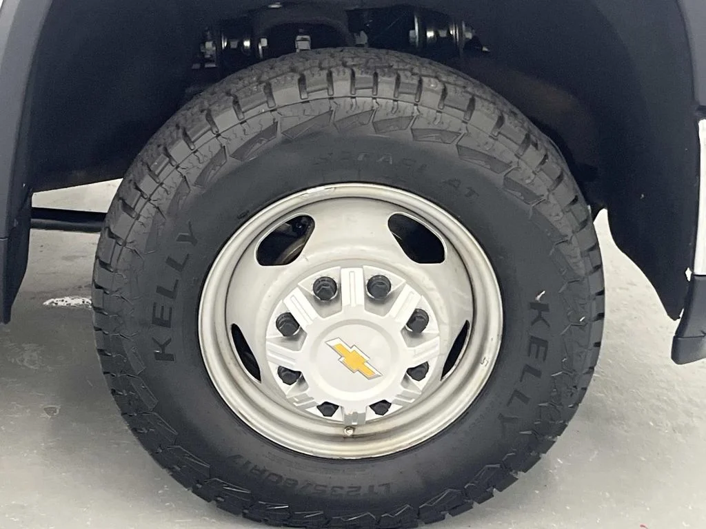 Used 2024 Summit White Chevrolet Work Truck image 9