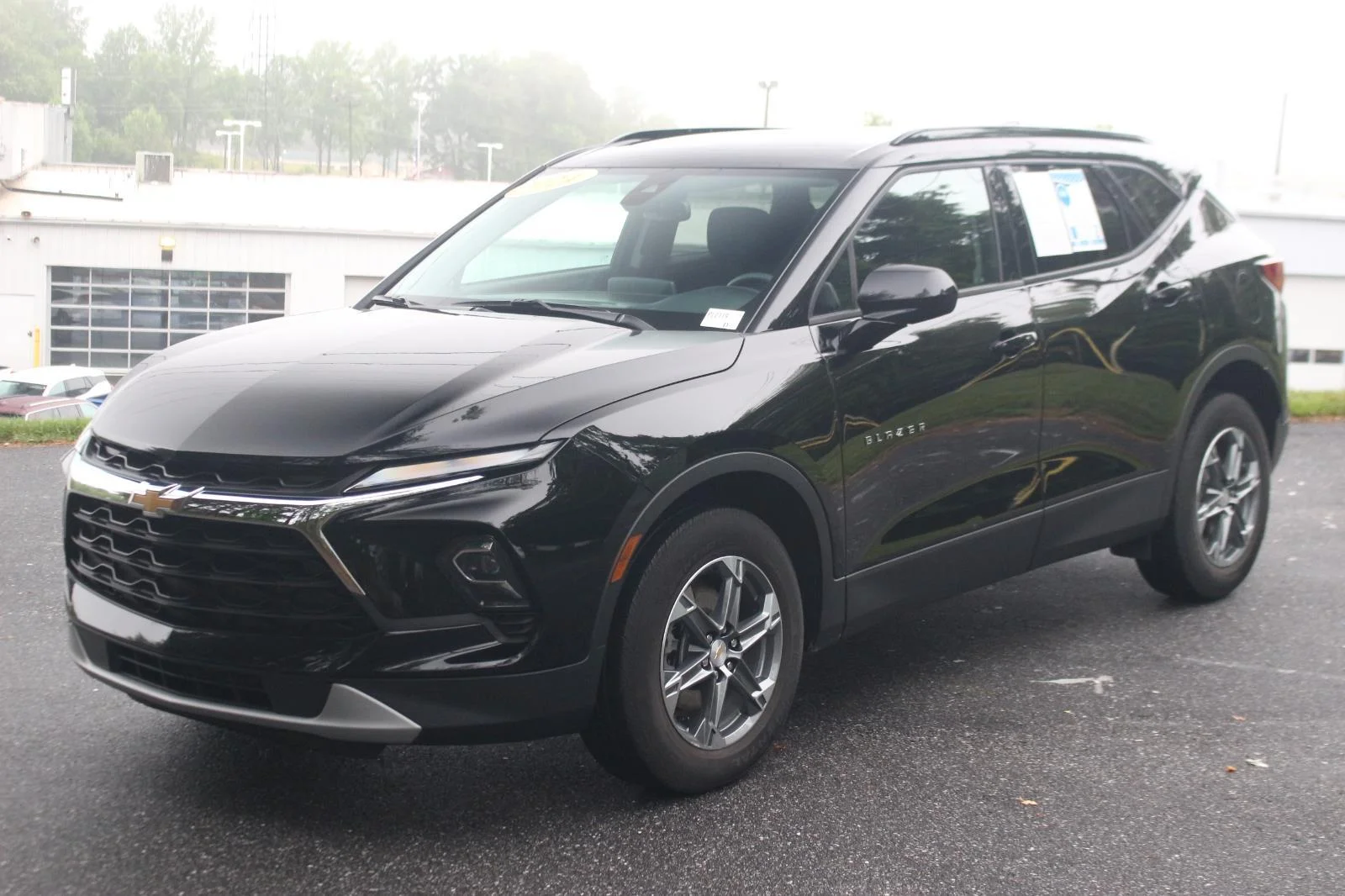 Used 2024 Black Chevrolet 2LT image 3