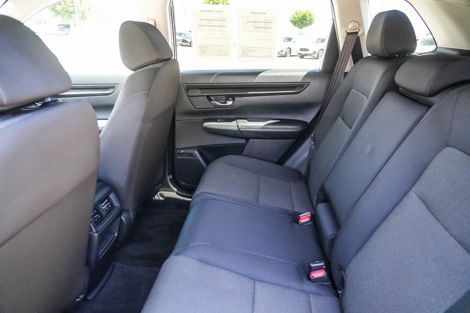 2025 Honda CR-V LX - Photo 46