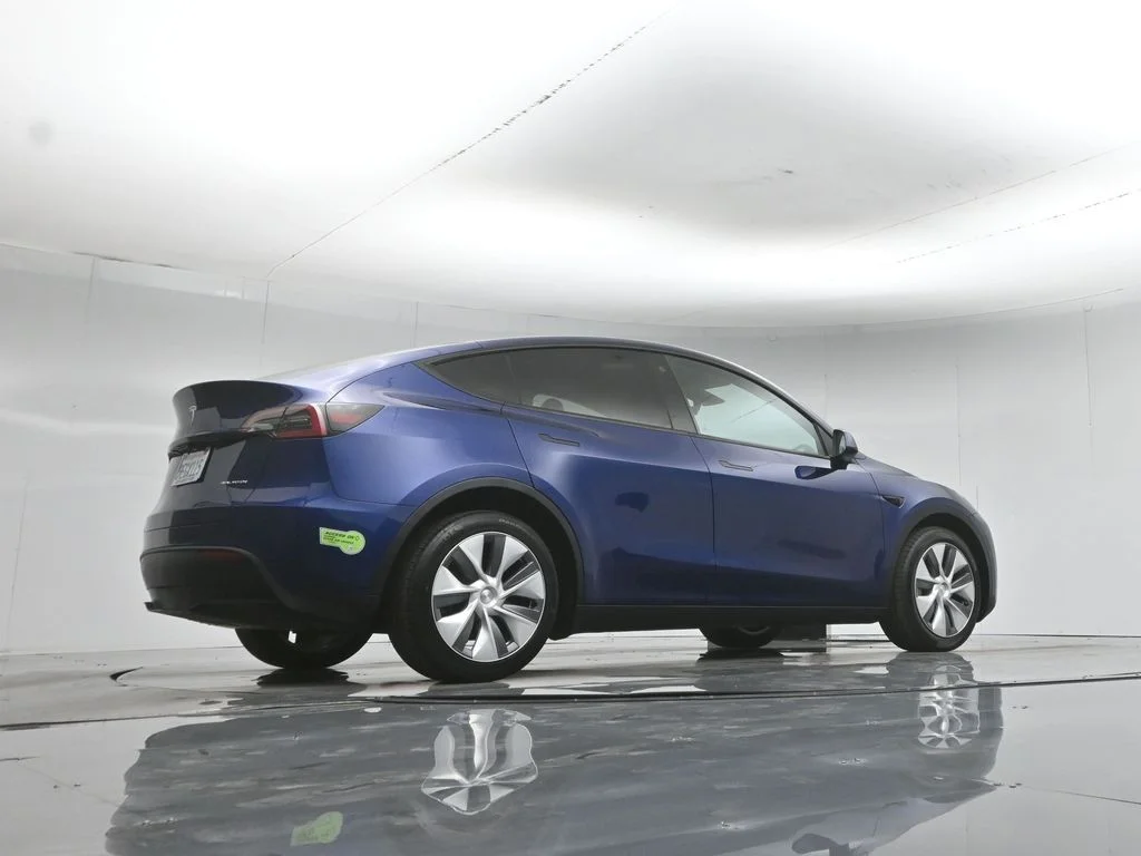 Used 2023 Blue Tesla Long Range image 43