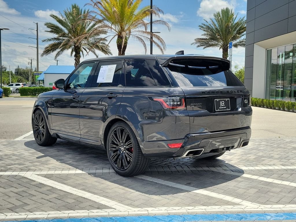 Used 2022 Carpathian Grey Premium Metallic Land Rover Autobiography image 3