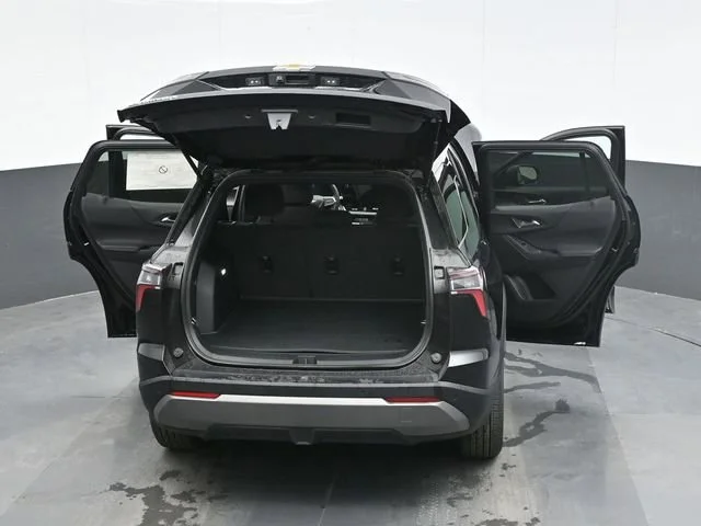 2026 Chevrolet Equinox LT - Photo 27