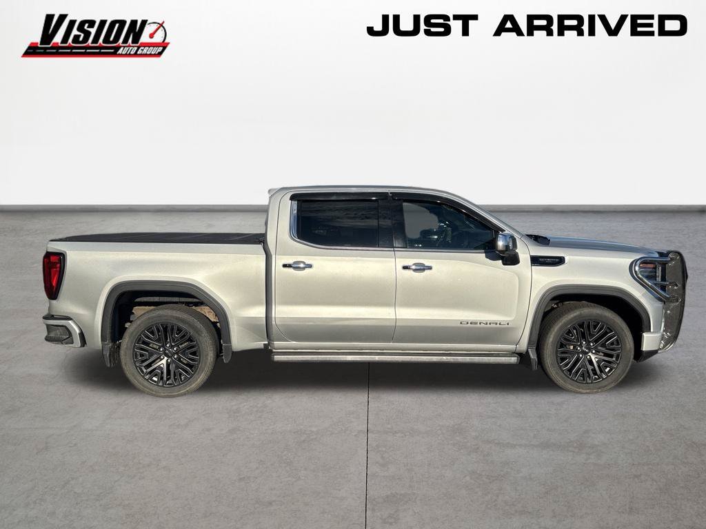 Used 2022 Silver GMC Denali Ultimate image 6