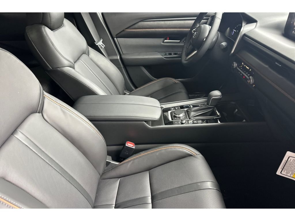 2026 Mazda CX-50 Premium - Photo 13