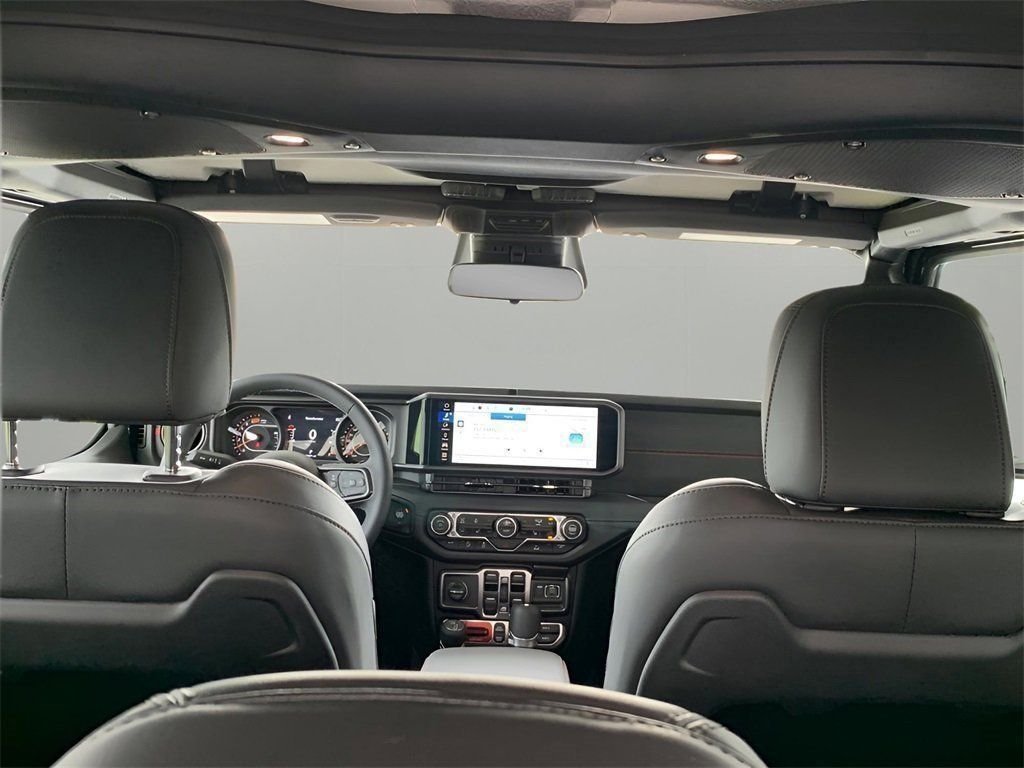 2025 Jeep Wrangler 4-Door Rubicon - Photo 23