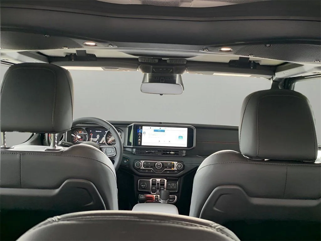 2025 Jeep Wrangler 4-Door Rubicon - Photo 23