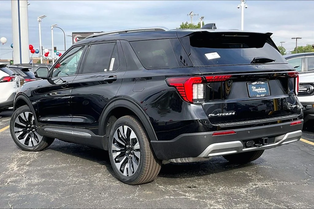 New 2026 Agate Black Metallic Ford Platinum™ image 10