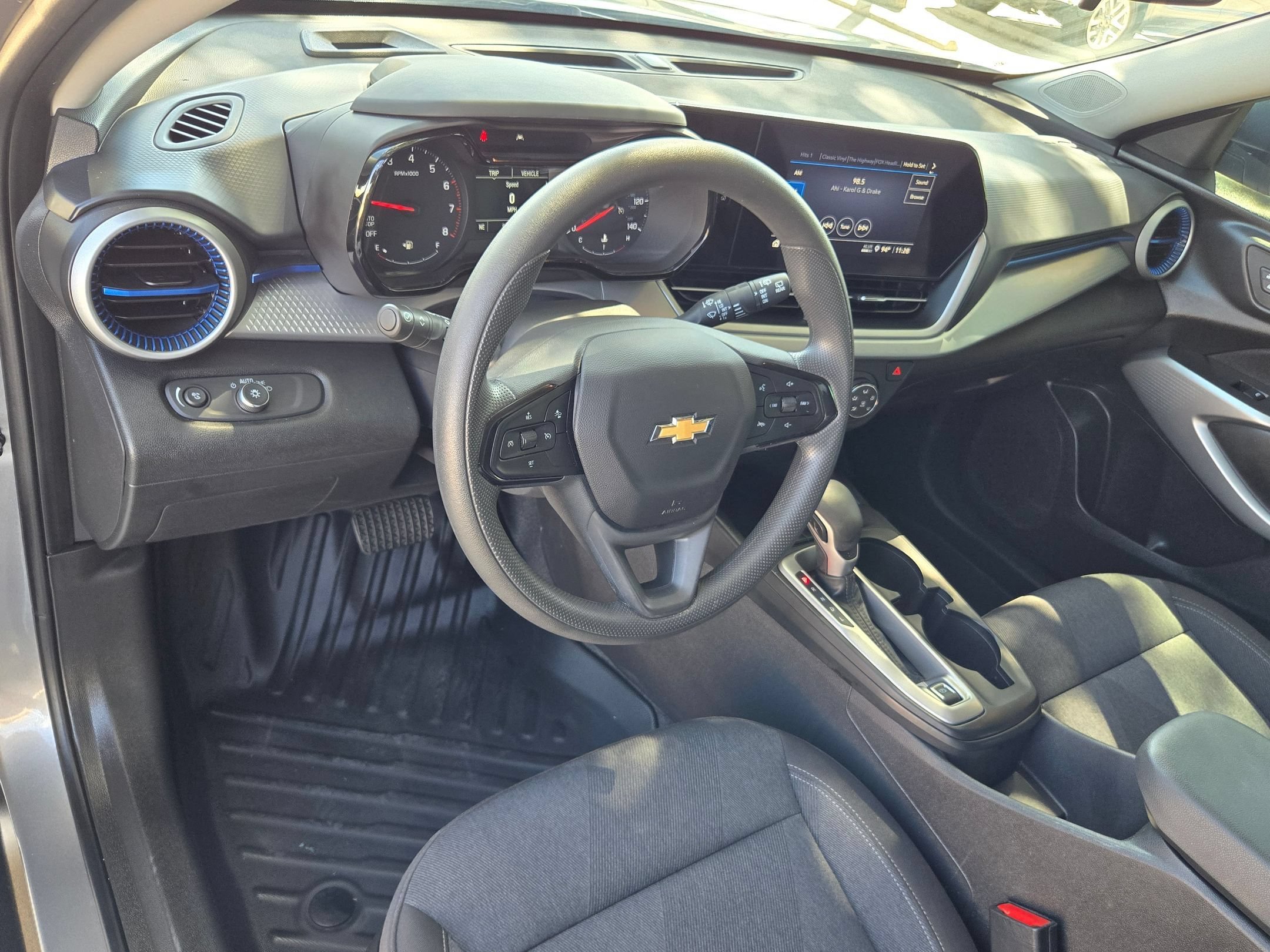 Used 2025 Sterling Gray Metallic Chevrolet LS image 10