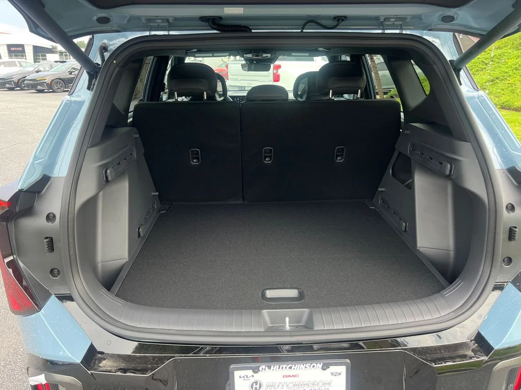 New 2027 Blue Kia X-Line image 13