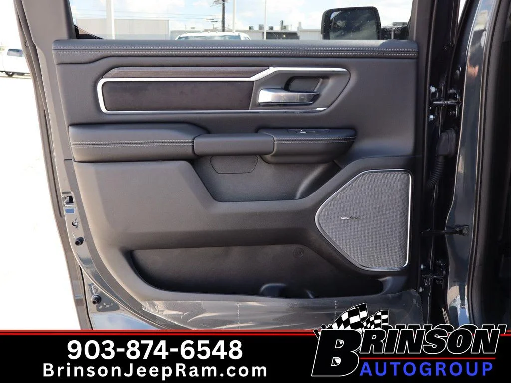 2026 RAM 1500 Laramie - Photo 8