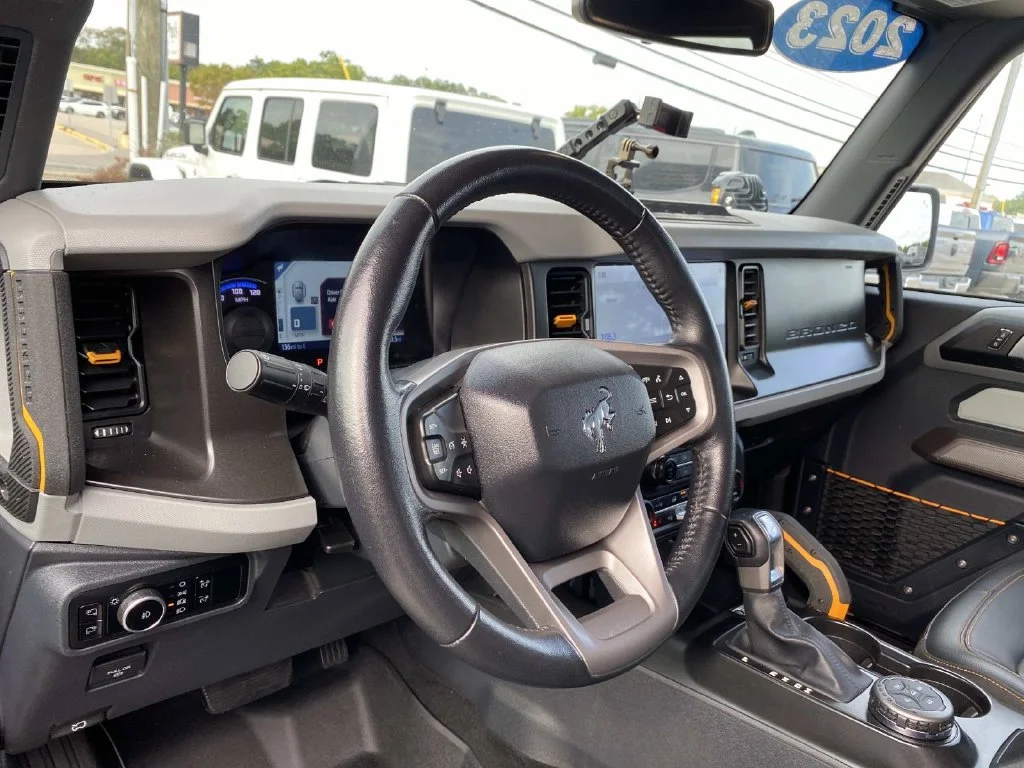 Used 2023 Gray Ford Badlands image 11