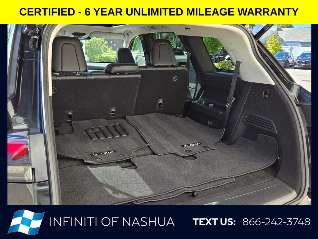 Certified Used 2024 Black INFINITI LUXE image 21