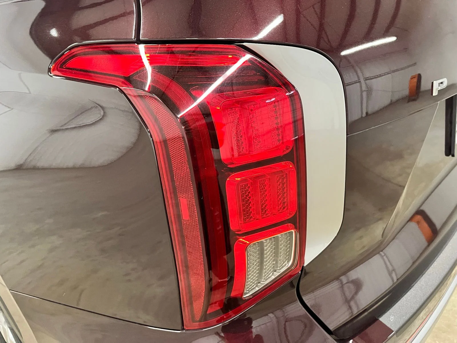 Used 2023 Red Hyundai SEL image 7