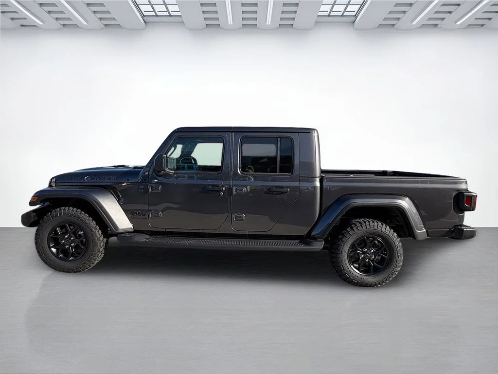 New 2026 Granite Crystal Metallic Clear-Coat Exterior Paint Jeep Texas Trail image 6