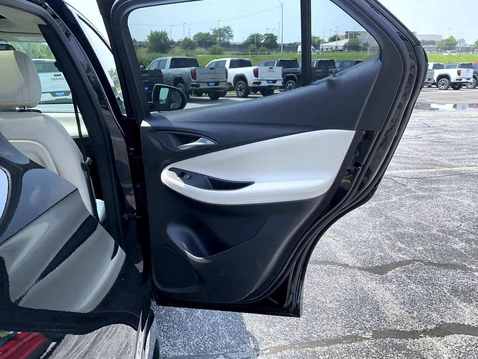 2026 Buick Encore GX Avenir - Photo 17