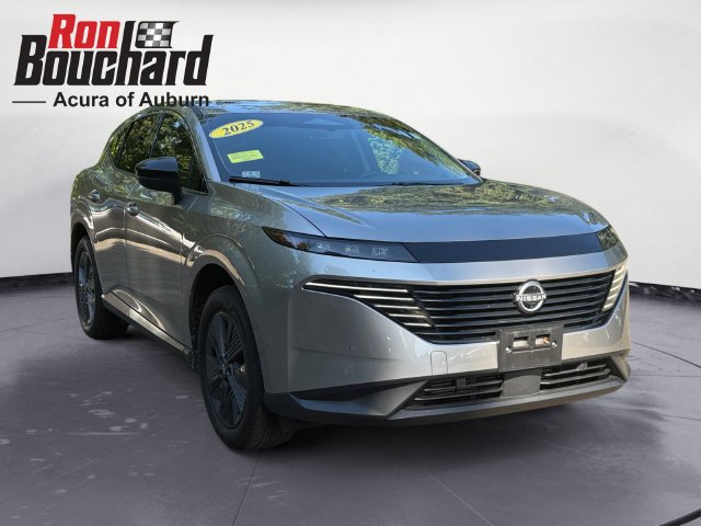 Used 2025 Gold Nissan SL image 1