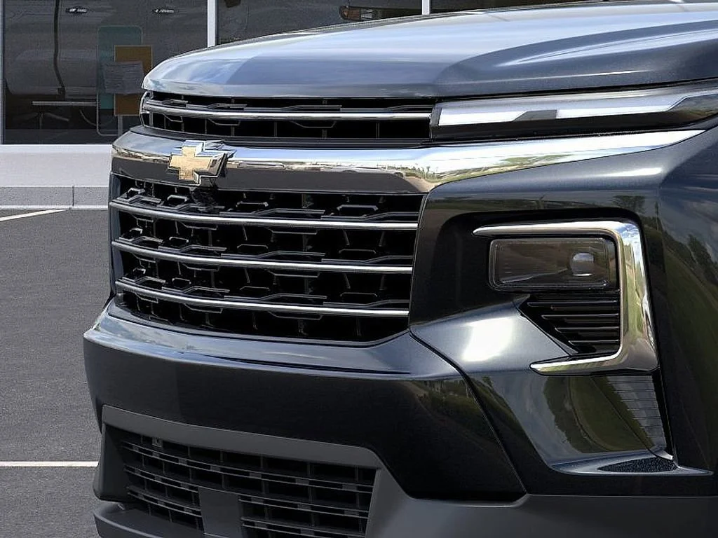 New 2026 Mosaic Black Metallic Chevrolet LT image 13