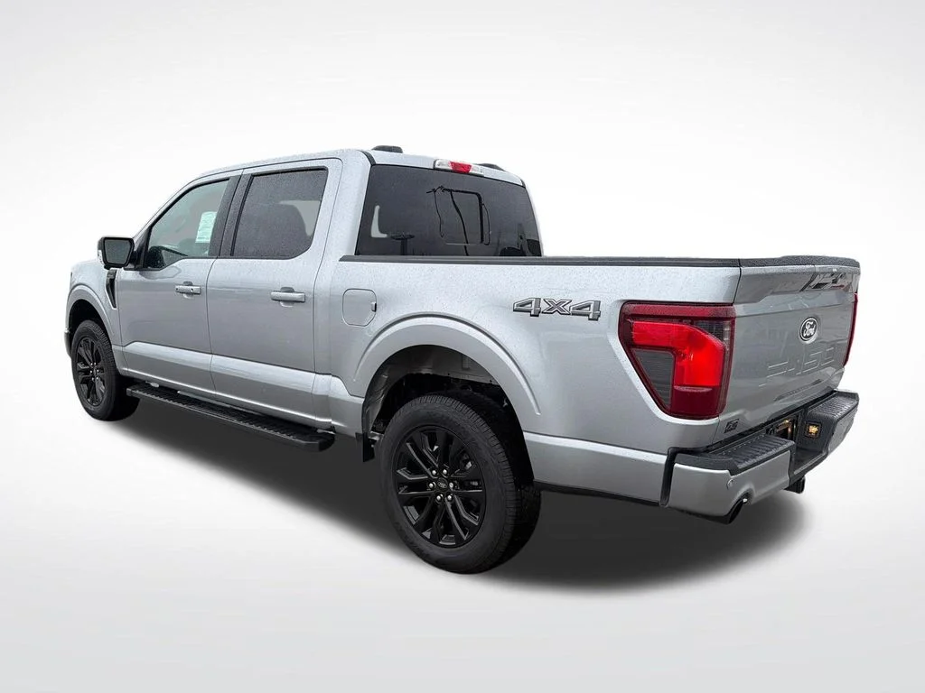 New 2026 Iconic Silver Metallic Ford XLT image 8