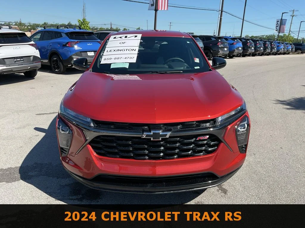 Used 2024 Cayenne Orange Metallic Chevrolet 1RS image 3