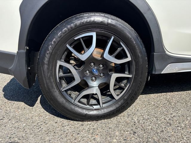 Used 2019 Crystal White Pearl Subaru Hybrid image 28