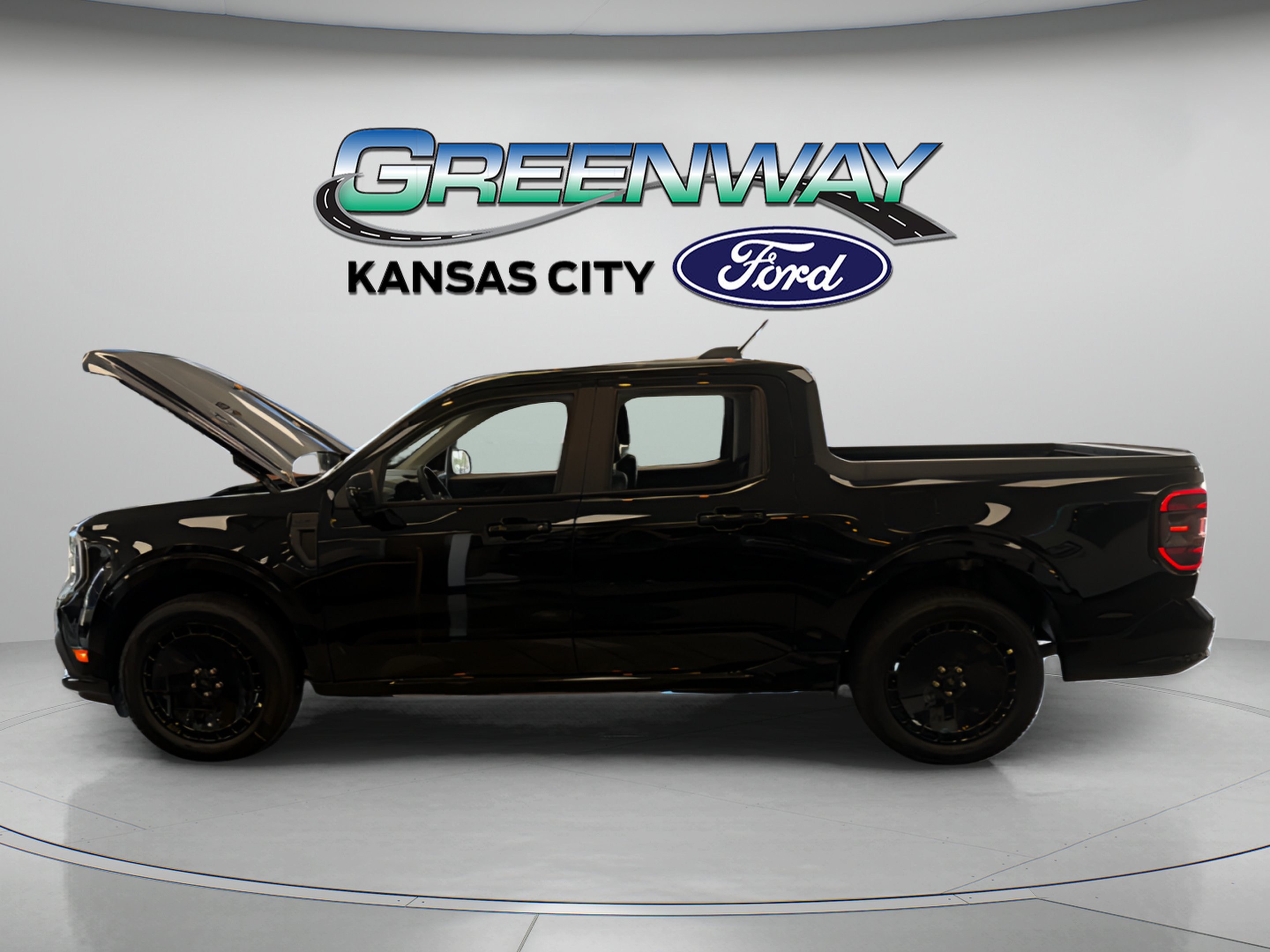 New 2026 Shadow Black Ford Maverick Lobo™ image 5