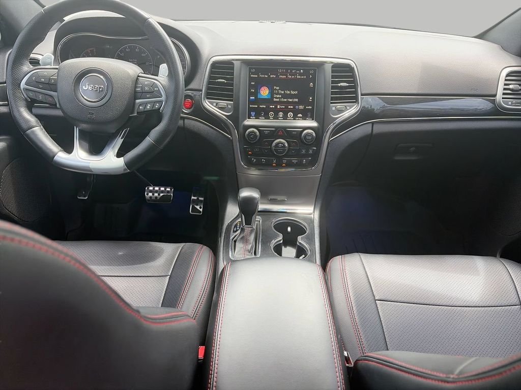 Used 2017 Black Jeep Trailhawk image 10