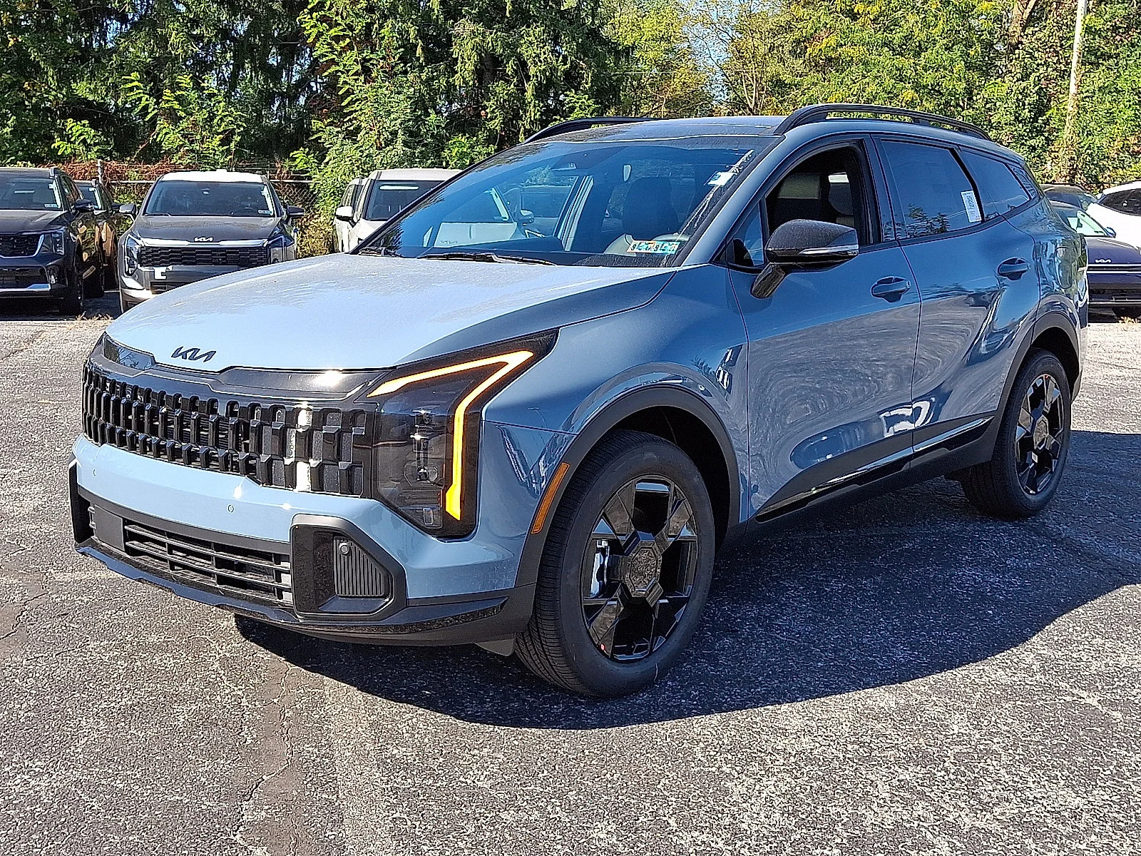 New 2027 Blue Kia X-Line image 4