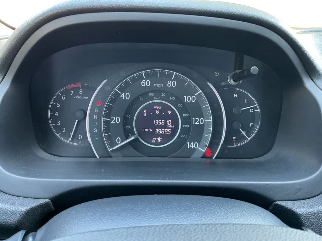 Used 2016 Red Honda EX-L image 19