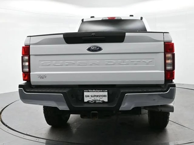 Used 2020 White Ford XL image 6