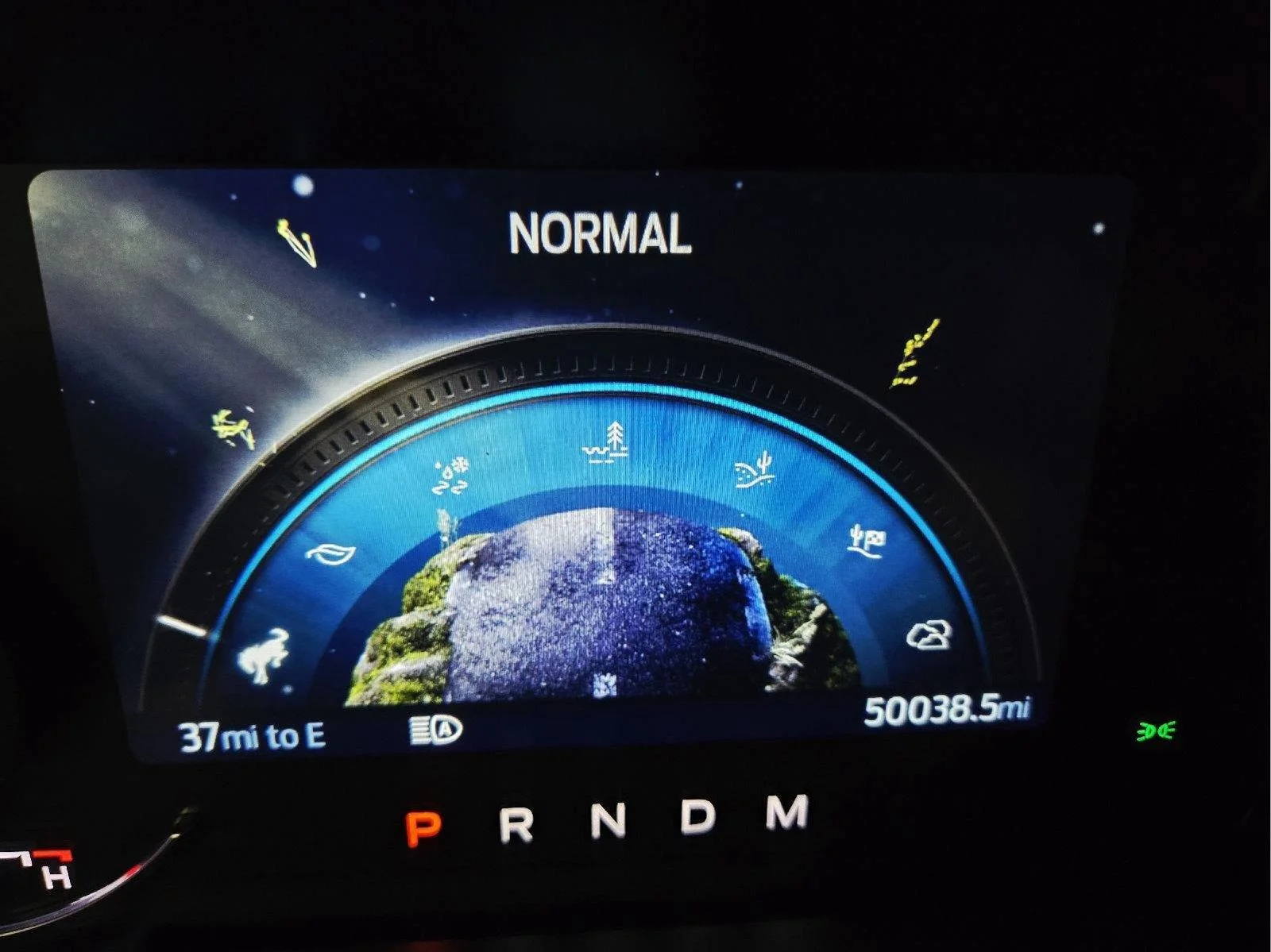 Used 2022 Cactus Gray Ford Badlands Advanced image 19