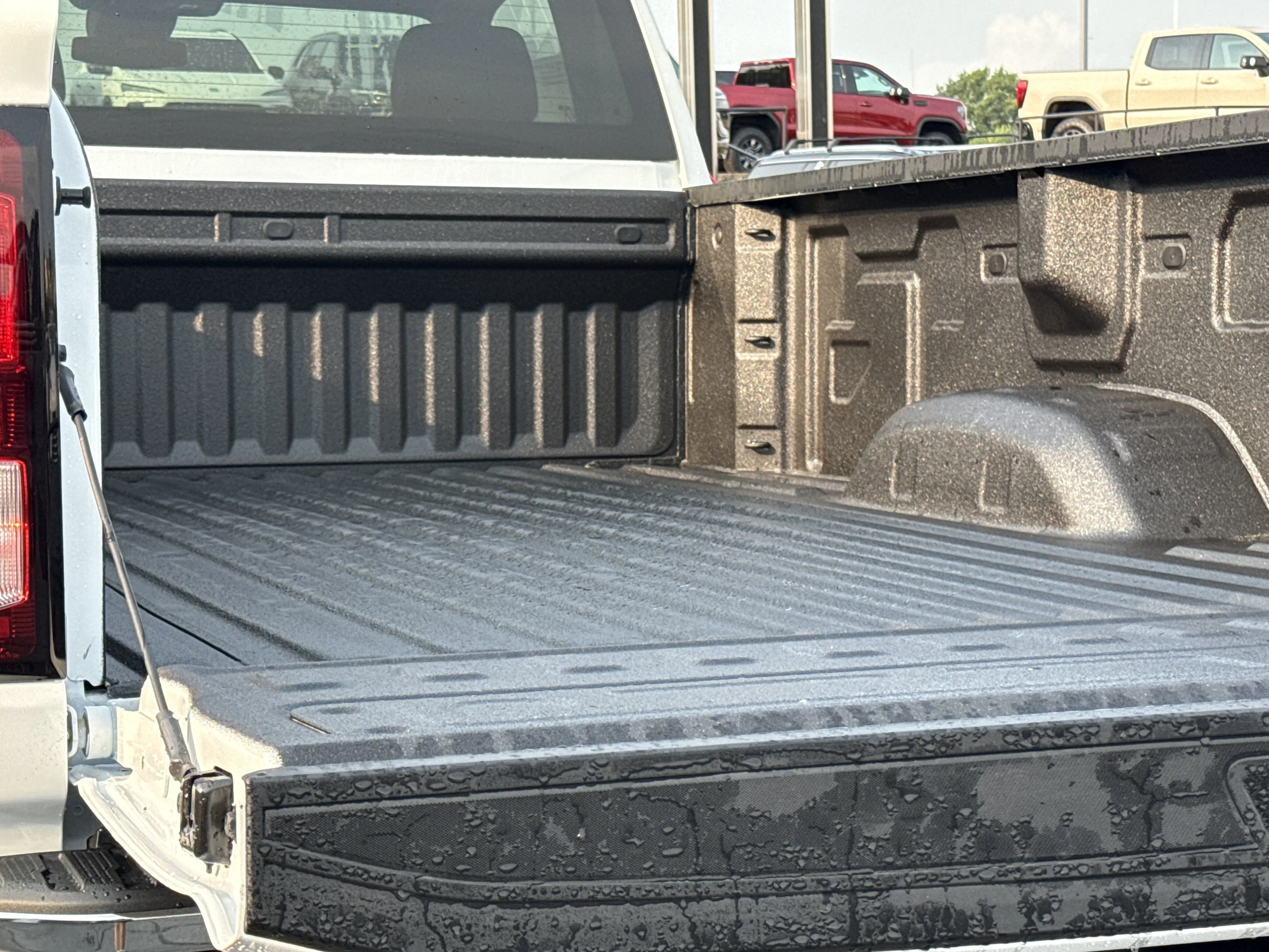 New 2026 Summit White GMC Pro 4WD image 8