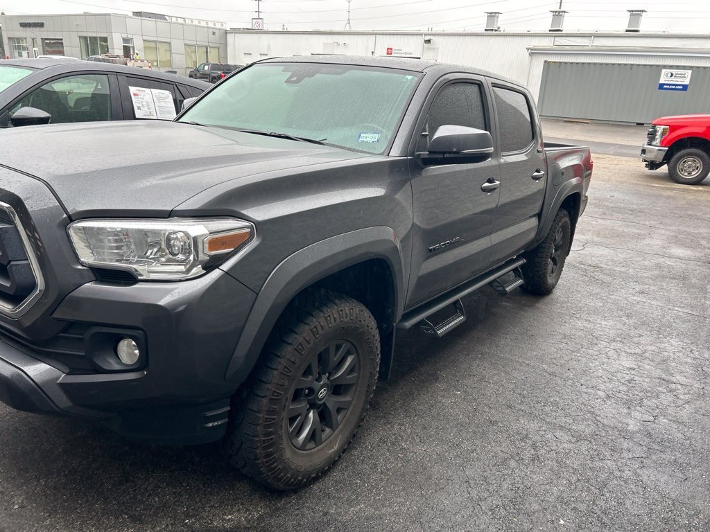 Used 2023 Magnetic Gray Metallic Toyota SR5 image 4