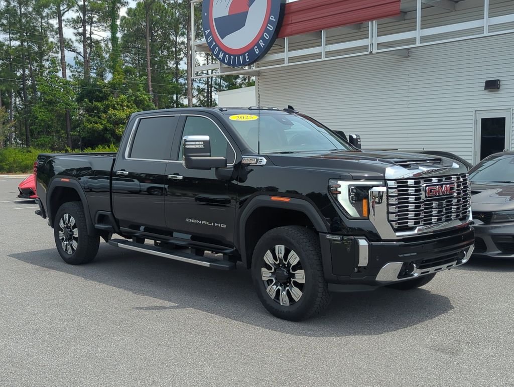 Used 2025 Black GMC Denali image 8