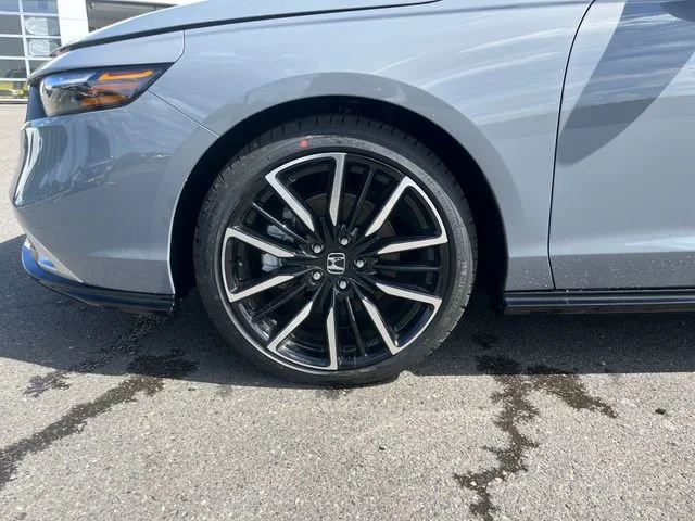 New 2026 Urban Gray Honda Touring image 28