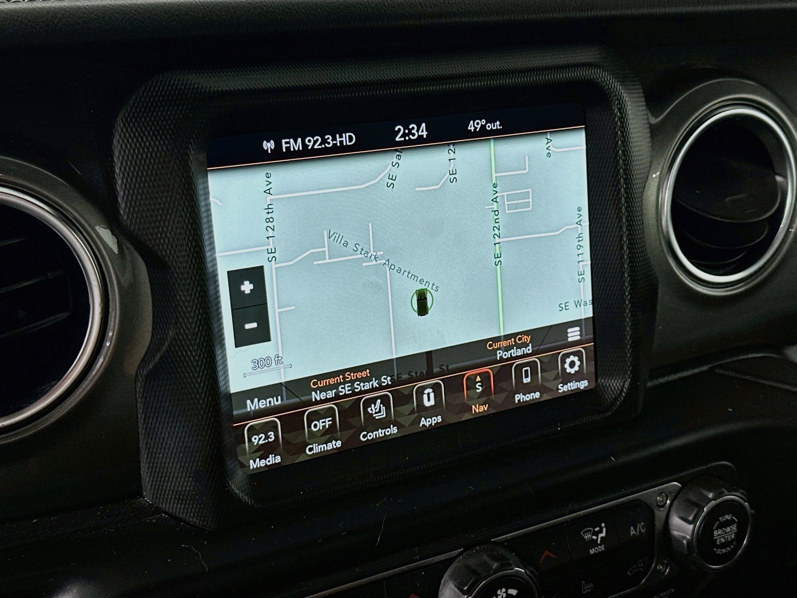 Used 2022 Black Clearcoat Jeep Unlimited Sahara image 14