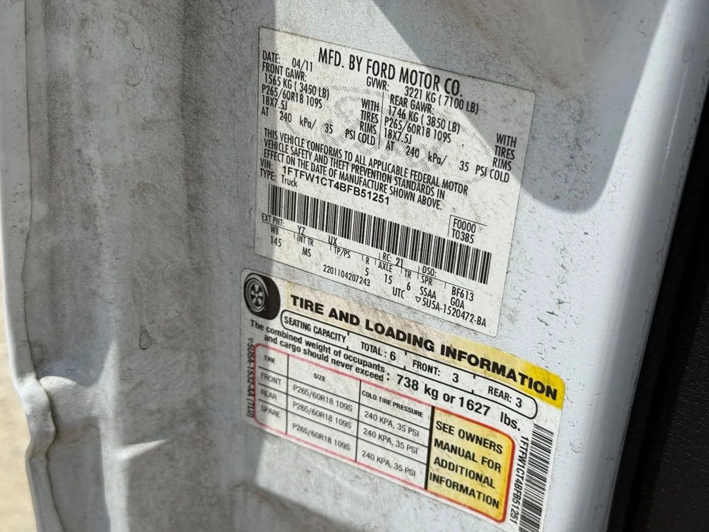 Used 2011 Silver Ford XLT image 11