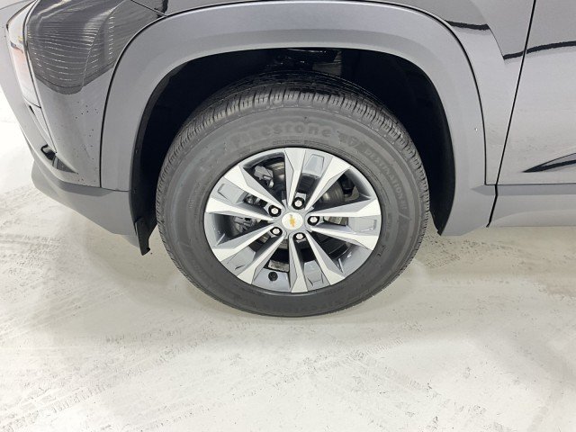 New 2027 Mosaic Black Metallic Chevrolet LT image 10