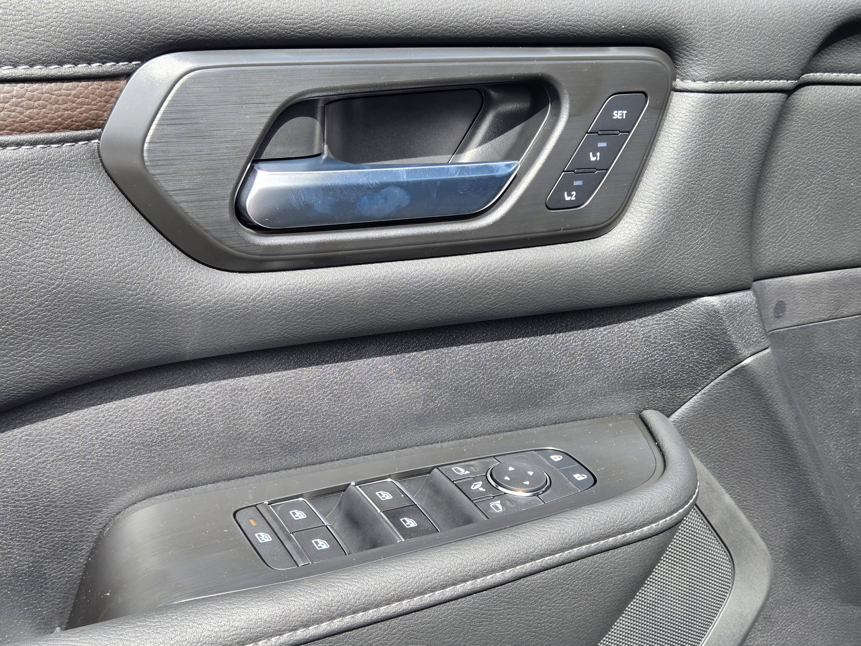 2026 Nissan Armada SL - Photo 20